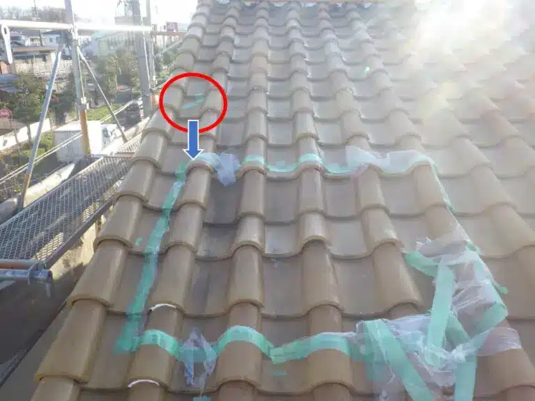 Preventing water leaking from ceiling